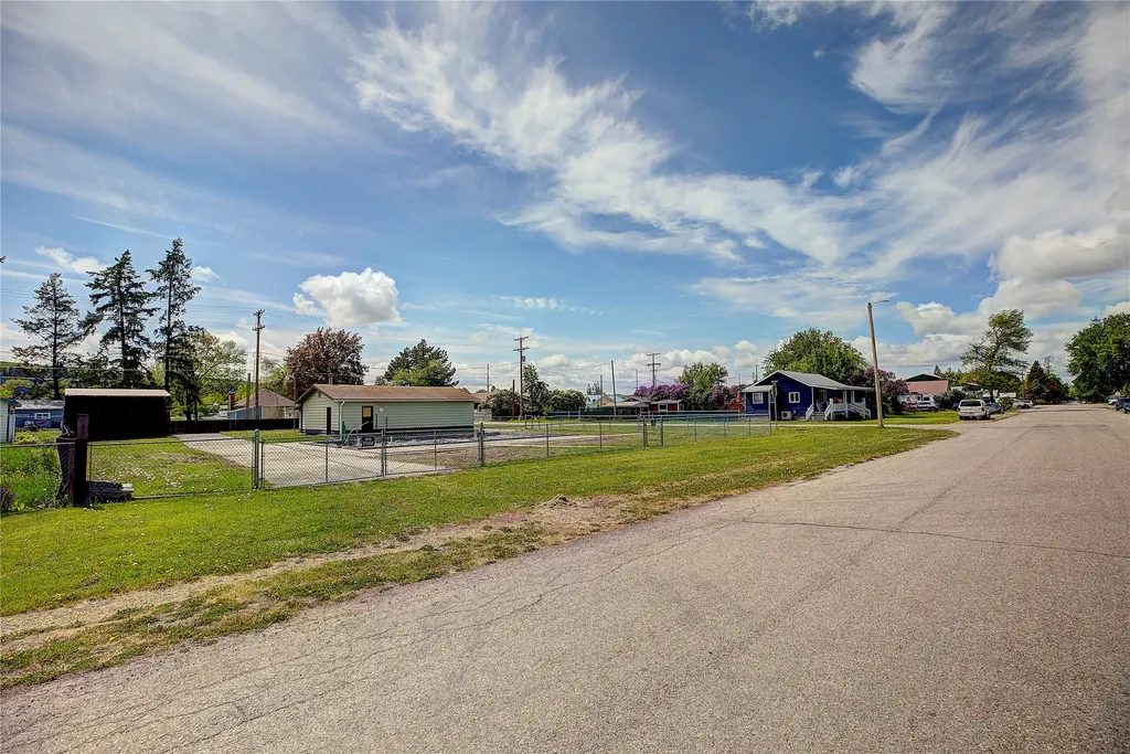 602 6th Avenue E Polson MT 59860