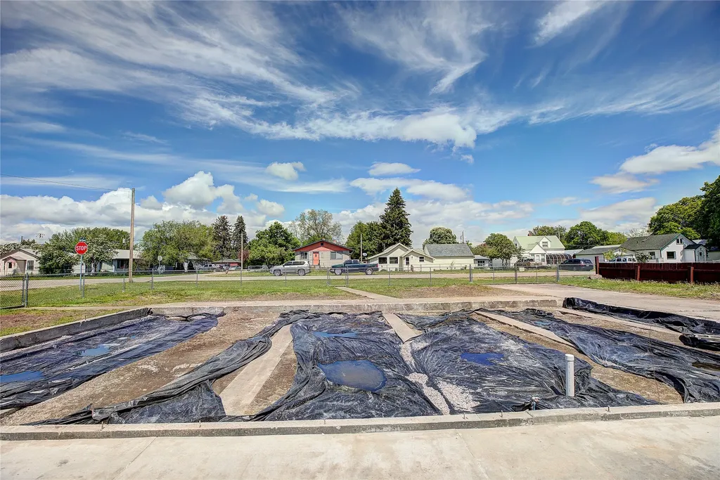 602 6th Avenue E Polson MT 59860