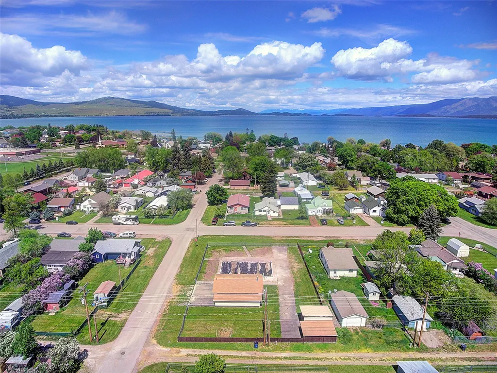 602 6th Avenue E Polson MT 59860