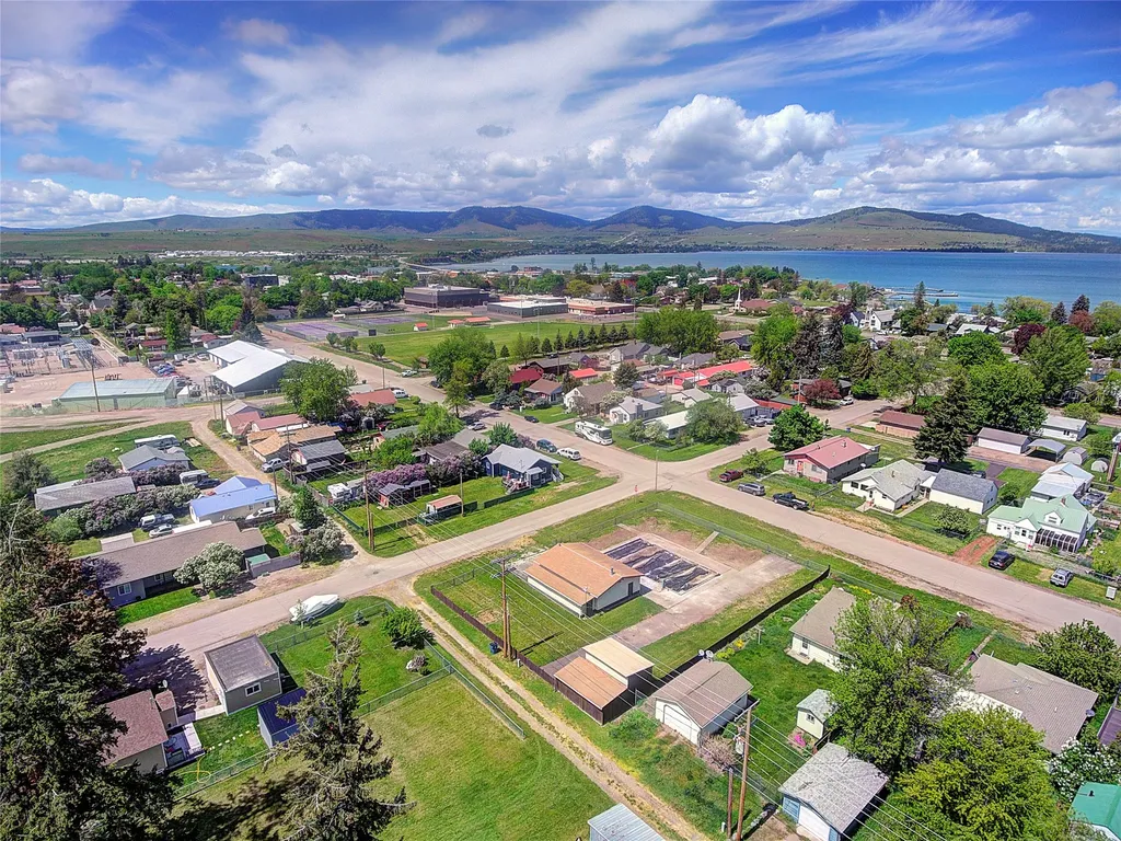 602 6th Avenue E Polson MT 59860