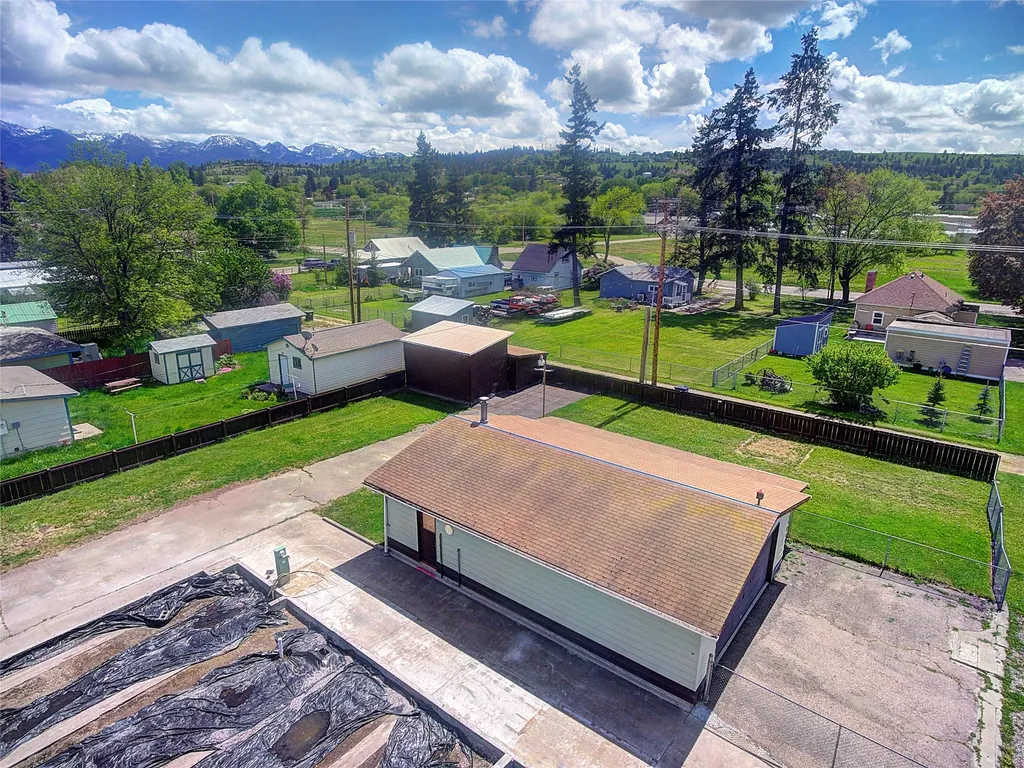 602 6th Avenue E Polson MT 59860