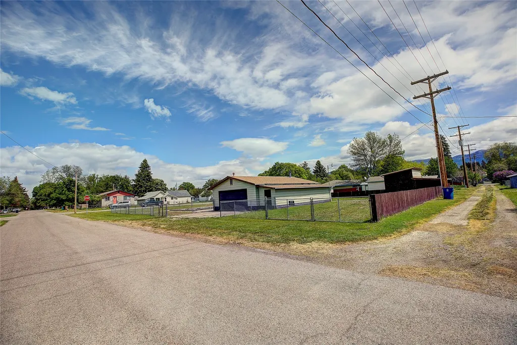 602 6th Avenue E Polson MT 59860