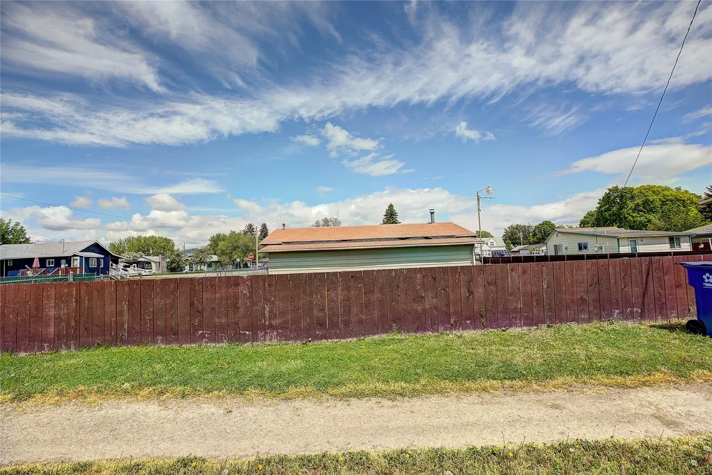602 6th Avenue E Polson MT 59860