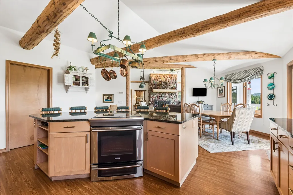 855 Twin Bridges Road Whitefish MT 59937