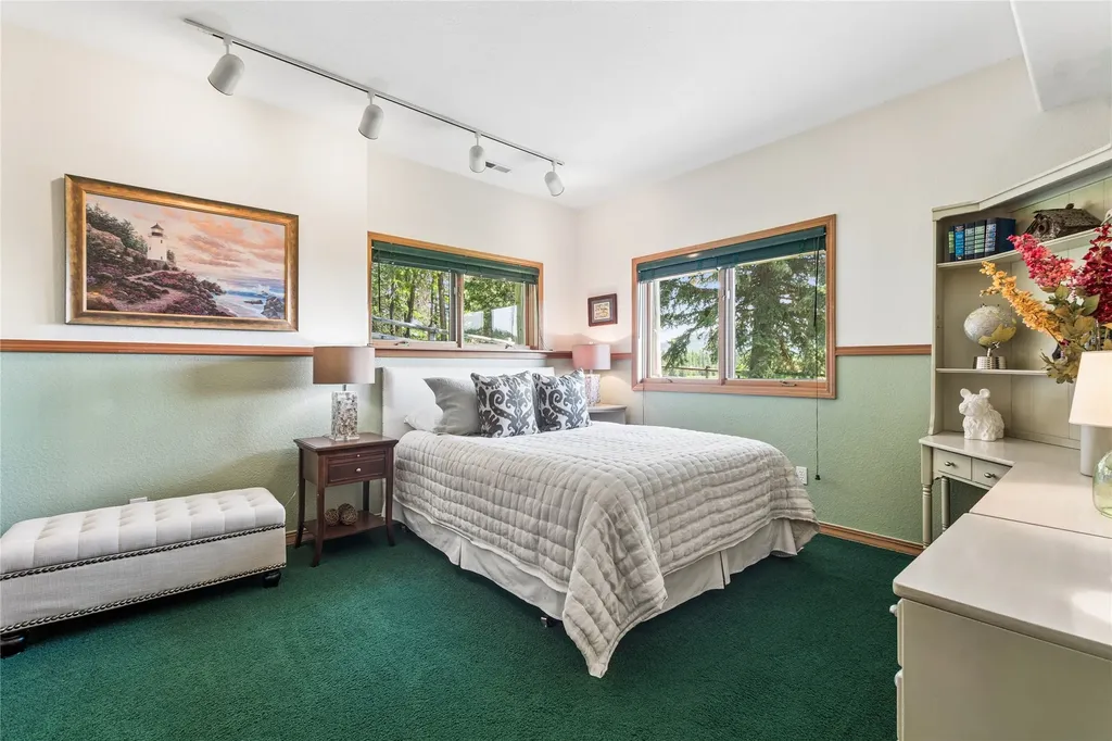 855 Twin Bridges Road Whitefish MT 59937