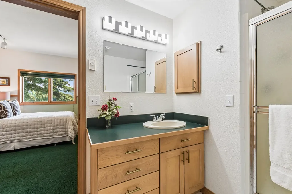 855 Twin Bridges Road Whitefish MT 59937