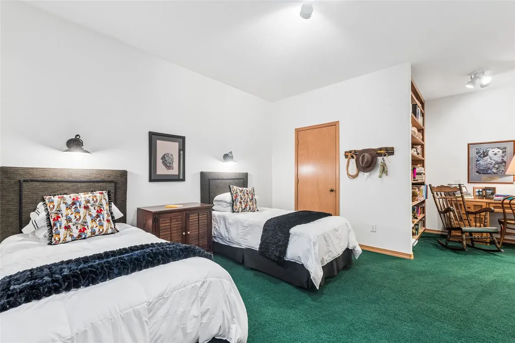 855 Twin Bridges Road Whitefish MT 59937