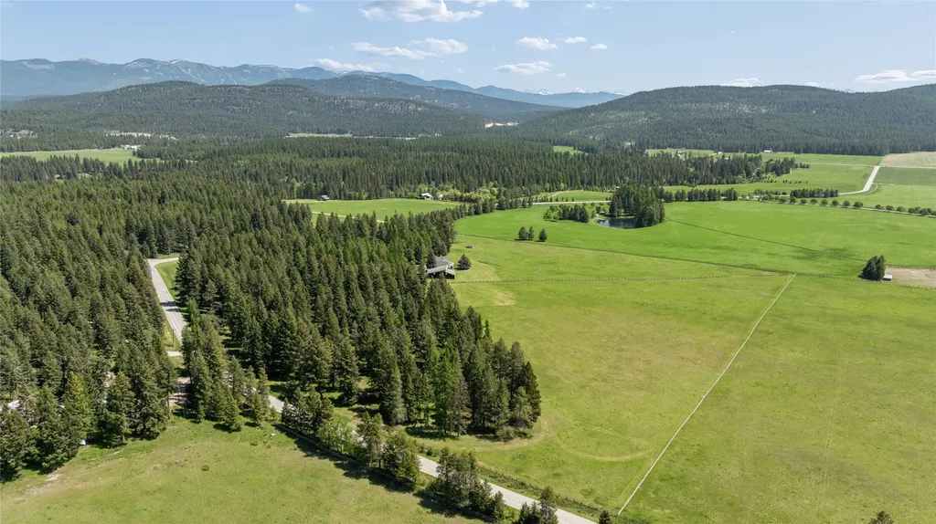 855 Twin Bridges Road Whitefish MT 59937