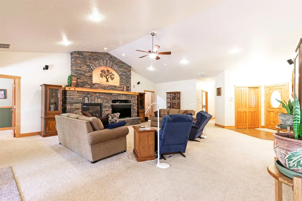 123 Mountain Goat Road Hamilton MT 59840