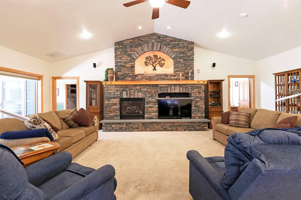 123 Mountain Goat Road Hamilton MT 59840