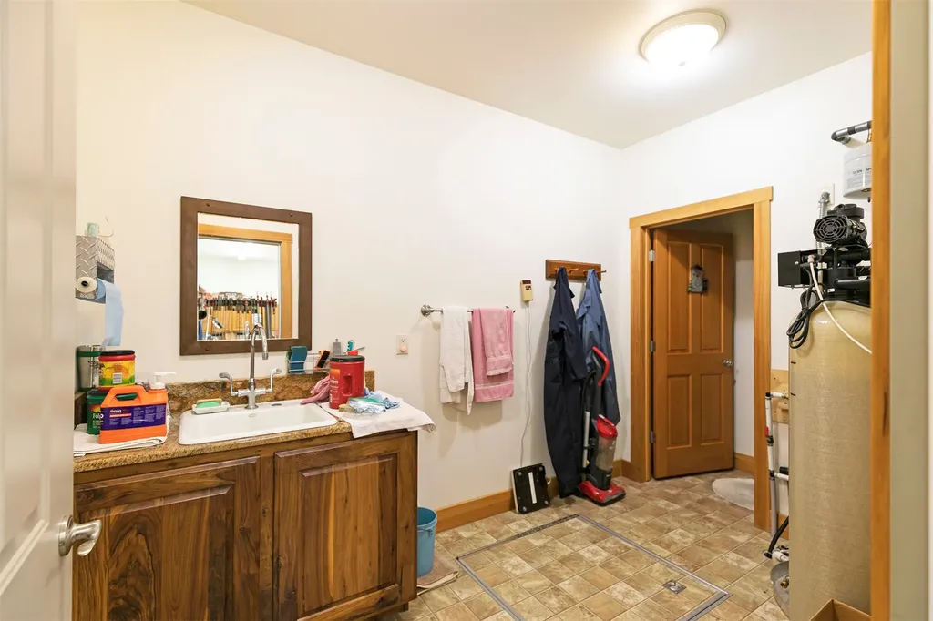 123 Mountain Goat Road Hamilton MT 59840