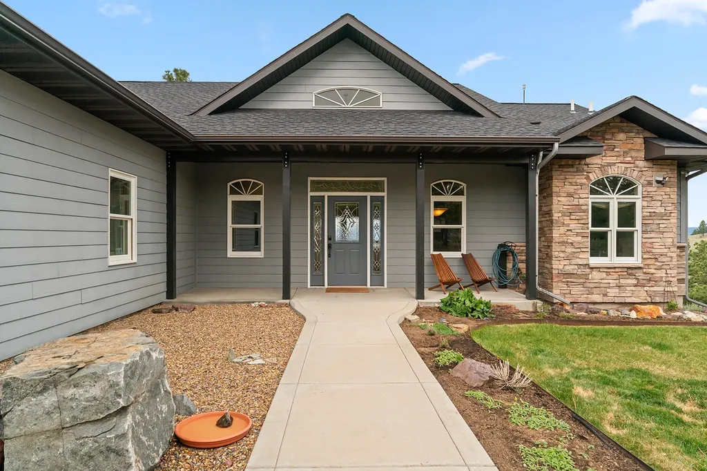 8235 Evergreen Drive Helena MT 59602