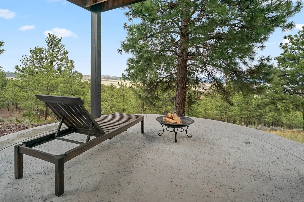 8235 Evergreen Drive Helena MT 59602
