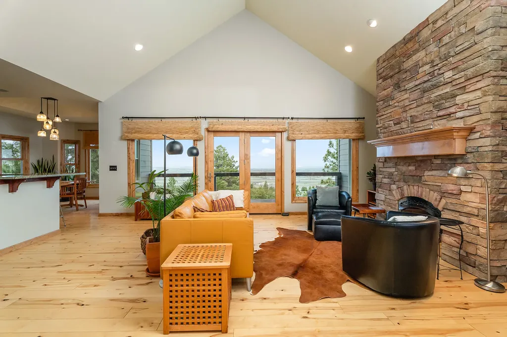 8235 Evergreen Drive Helena MT 59602