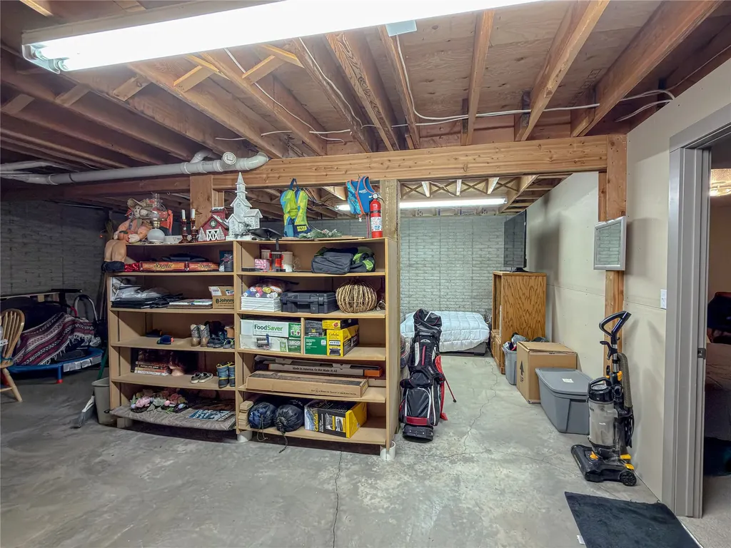 1320 Coon Hollow Road Kila MT 59920