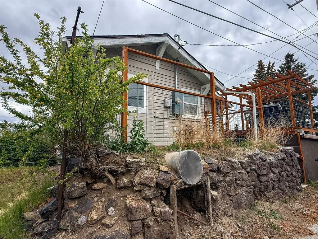 618 W Platinum Street Butte MT 59701