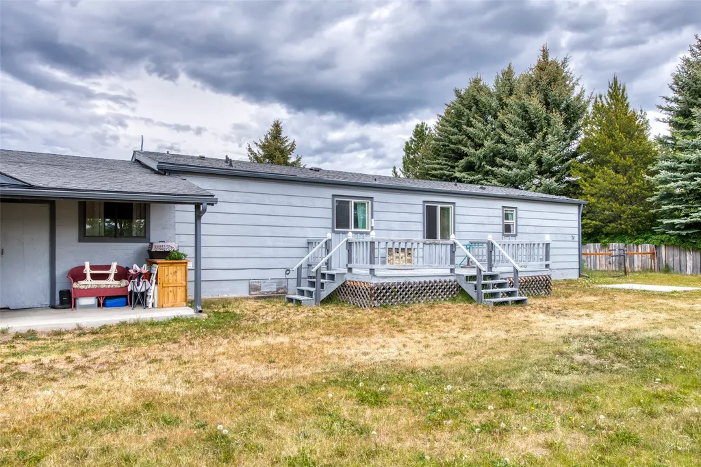 61 Walkers Trail Darby MT 59829