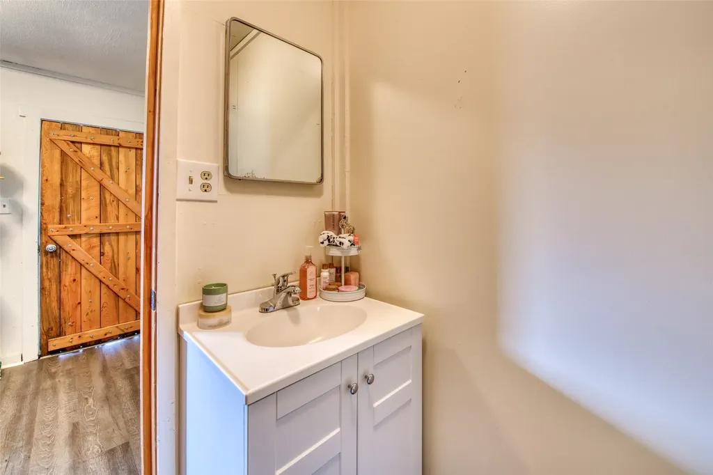 61 Walkers Trail Darby MT 59829