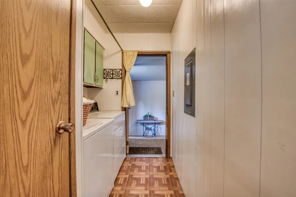 61 Walkers Trail Darby MT 59829