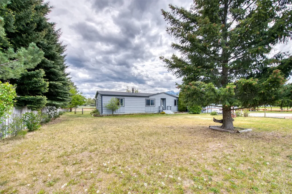 61 Walkers Trail Darby MT 59829