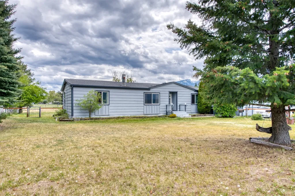 61 Walkers Trail Darby MT 59829