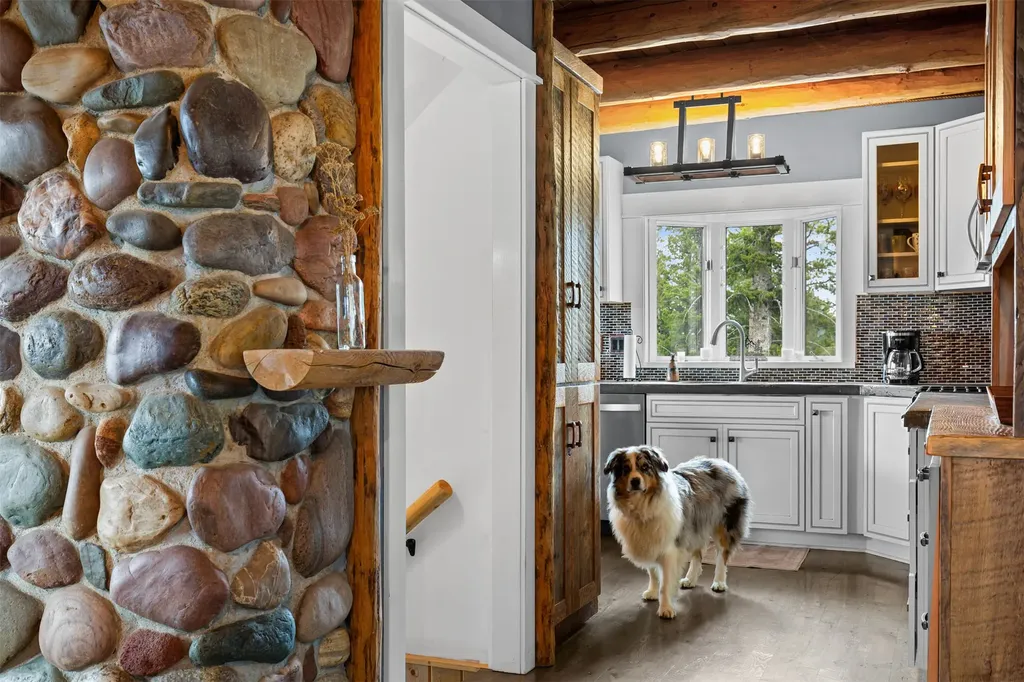 185 Peak Road Bozeman MT 59715