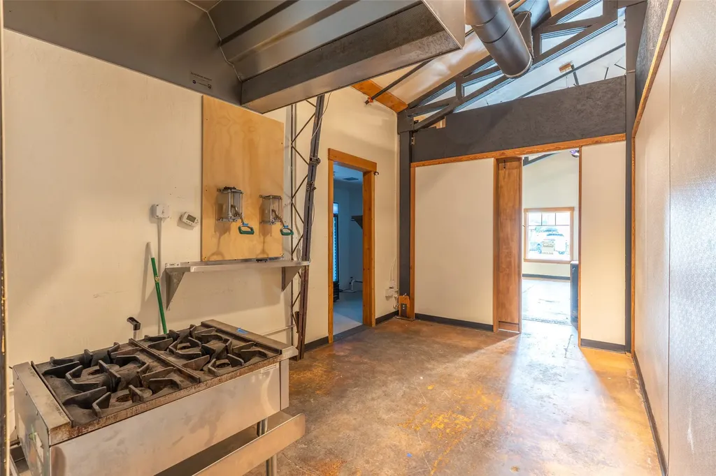 12 Spokane Avenue Whitefish MT 59937