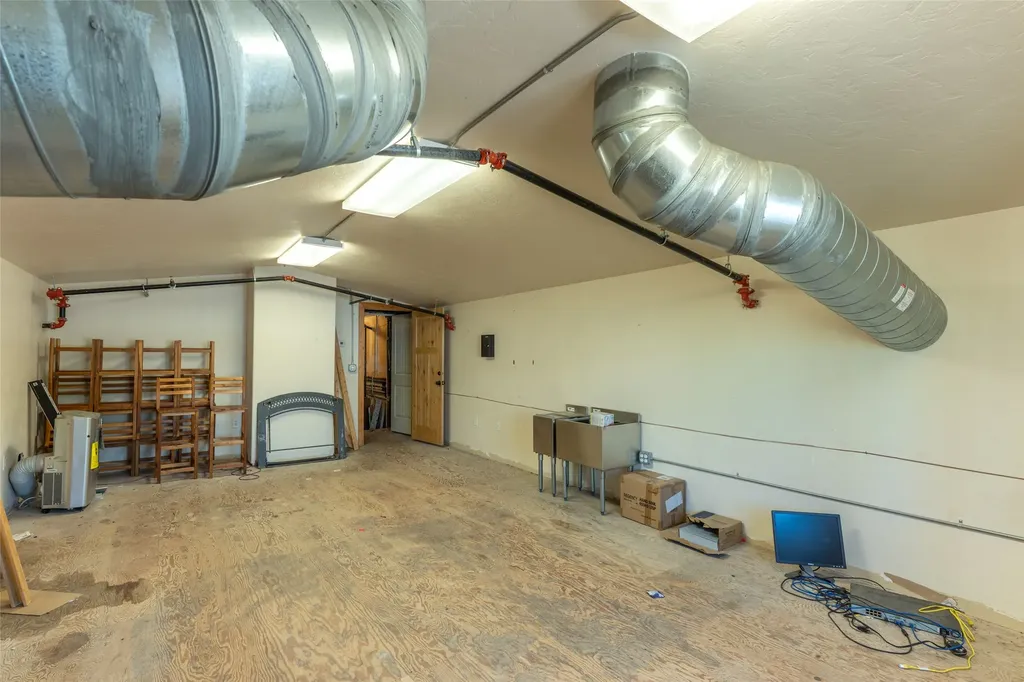 12 Spokane Avenue Whitefish MT 59937