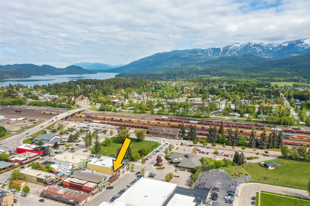 12 Spokane Avenue Whitefish MT 59937