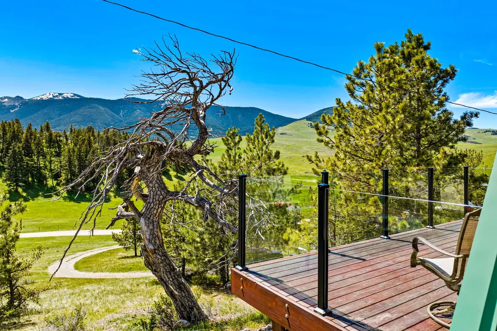 3567 Limestone Canyon Road Raynesford MT 59469