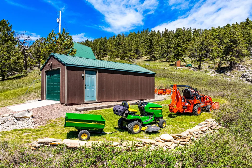 3567 Limestone Canyon Road Raynesford MT 59469