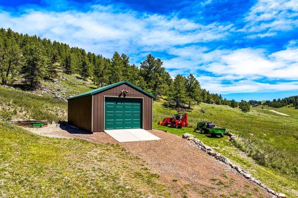3567 Limestone Canyon Road Raynesford MT 59469