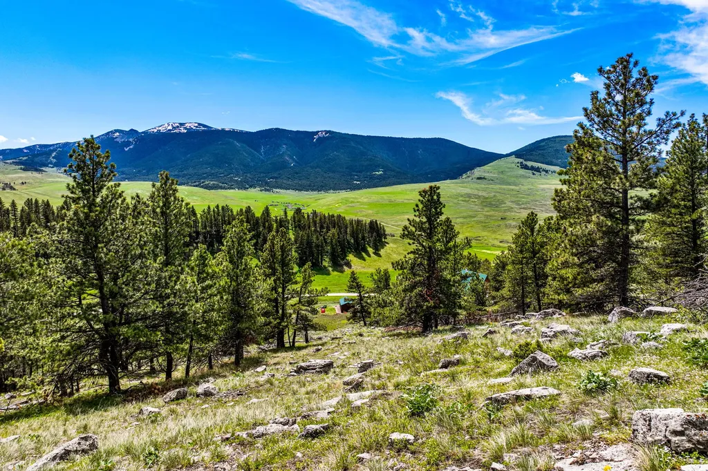 3567 Limestone Canyon Road Raynesford MT 59469