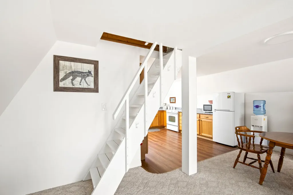 3567 Limestone Canyon Road Raynesford MT 59469