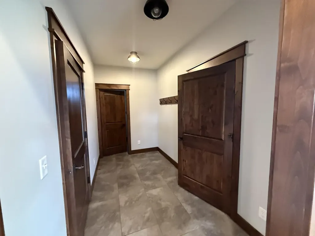 5655 Longview Drive Florence MT 59833