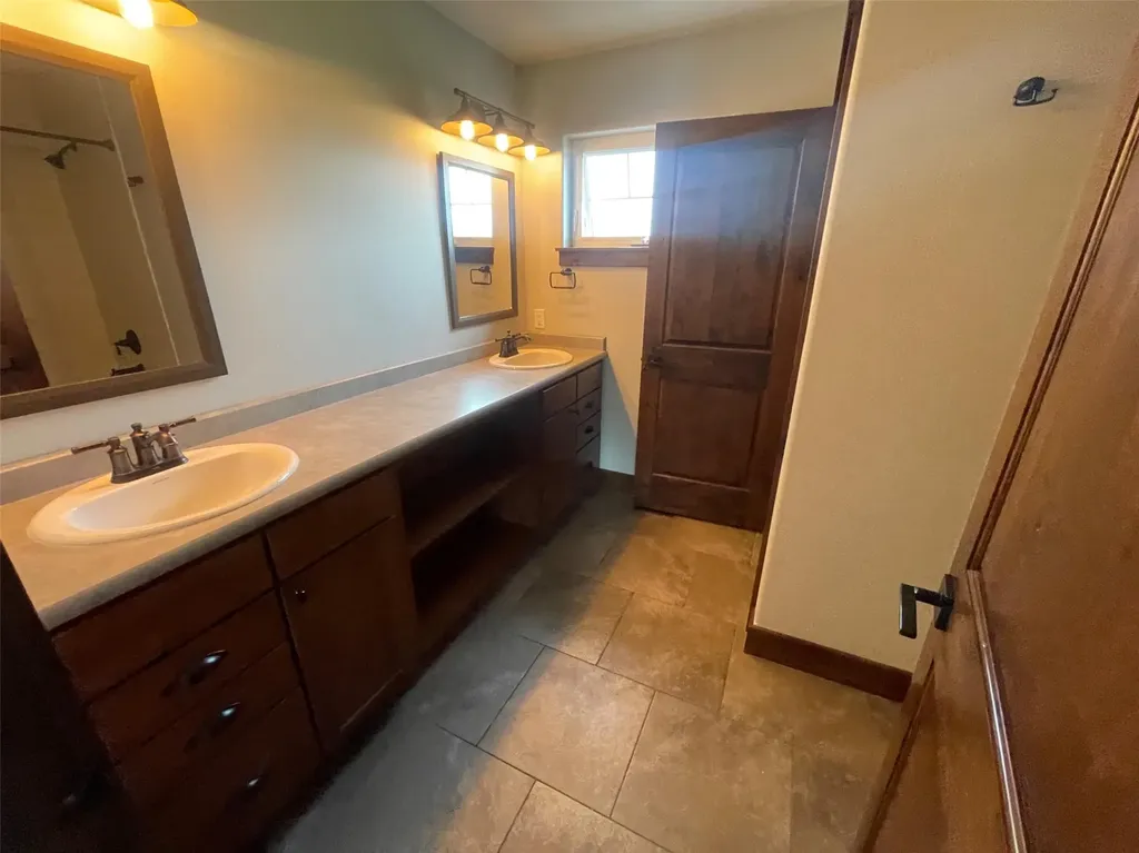 5655 Longview Drive Florence MT 59833