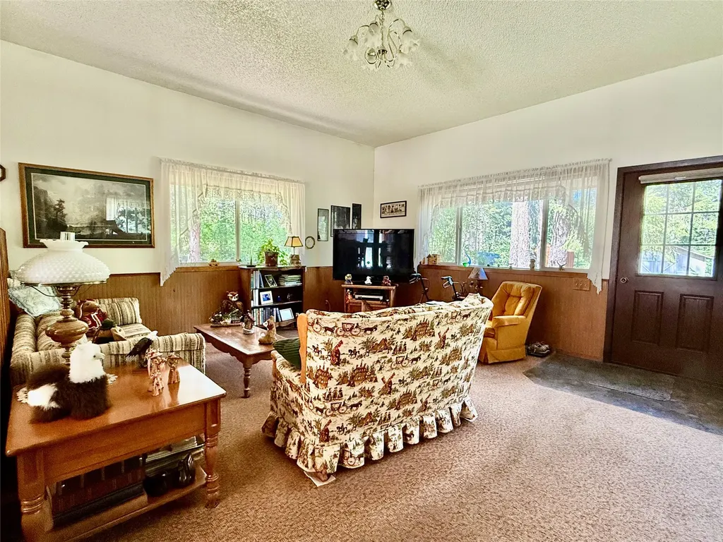 4571 Mt Highway 200 Thompson Falls MT 59873