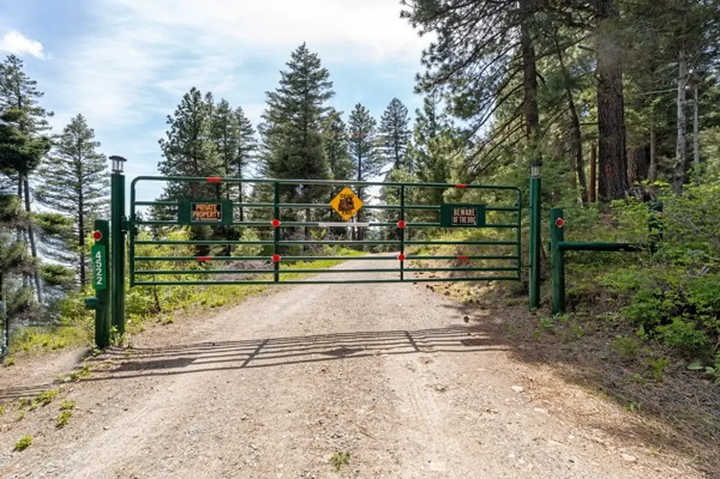 4522 Loose Moose Trail Florence MT 59833