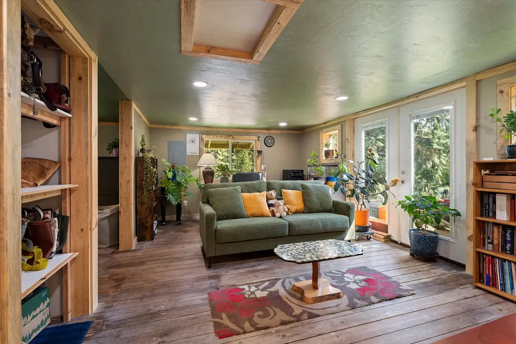 36 Forest Lane Trout Creek MT 59874