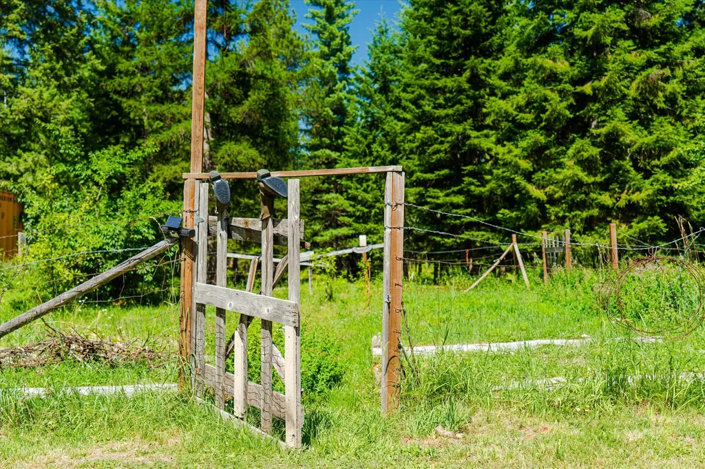 36 Forest Lane Trout Creek MT 59874