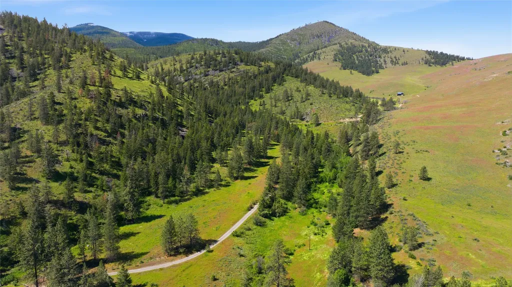 54 W Magpie Creek Road Dixon MT 59831