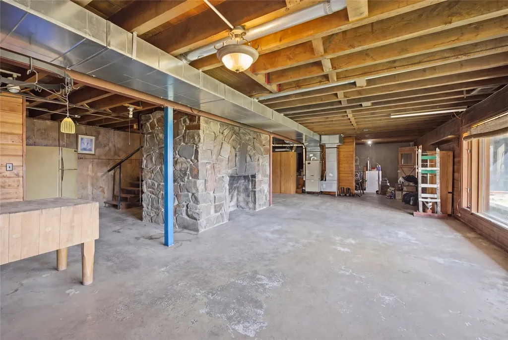 54 W Magpie Creek Road Dixon MT 59831