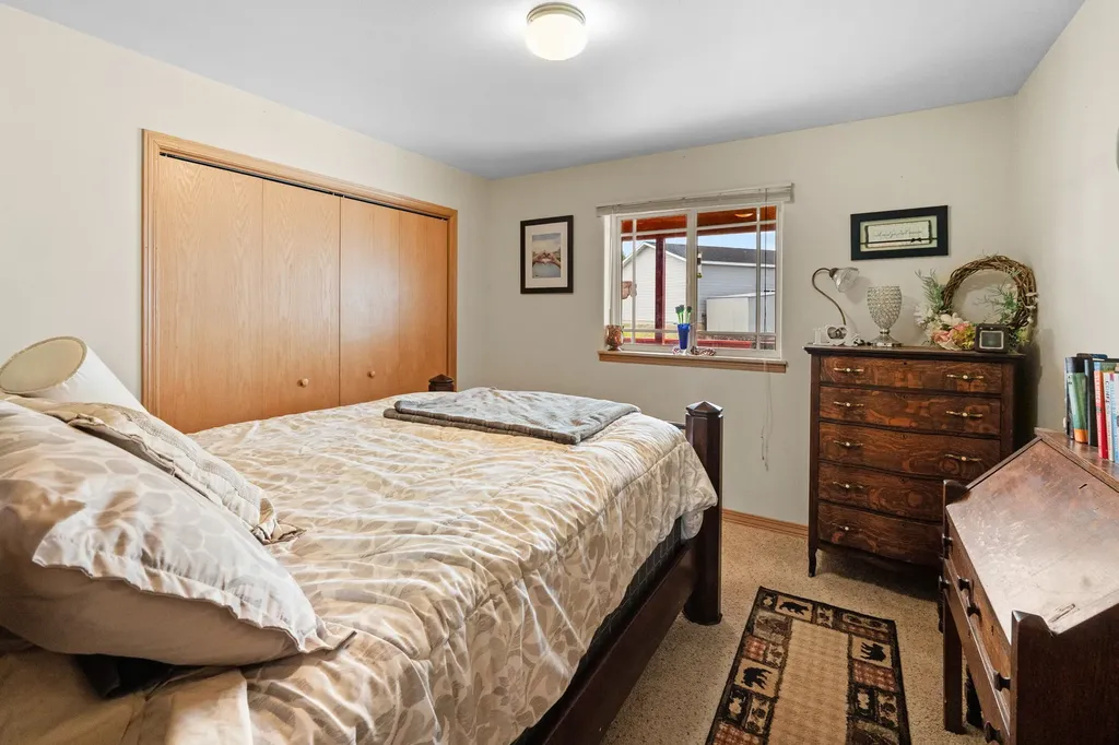 27 Tanager Lane East Helena MT 59635