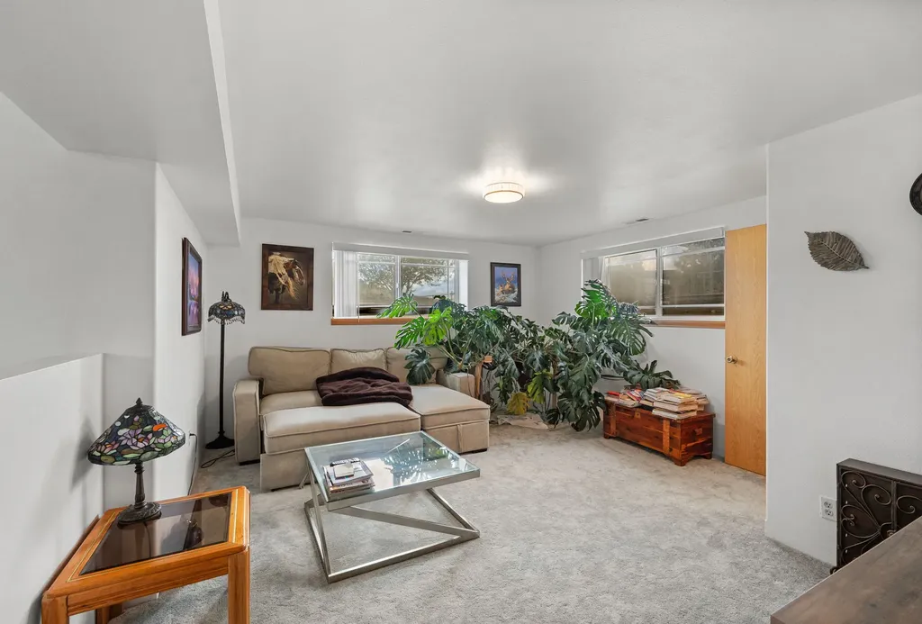 27 Tanager Lane East Helena MT 59635