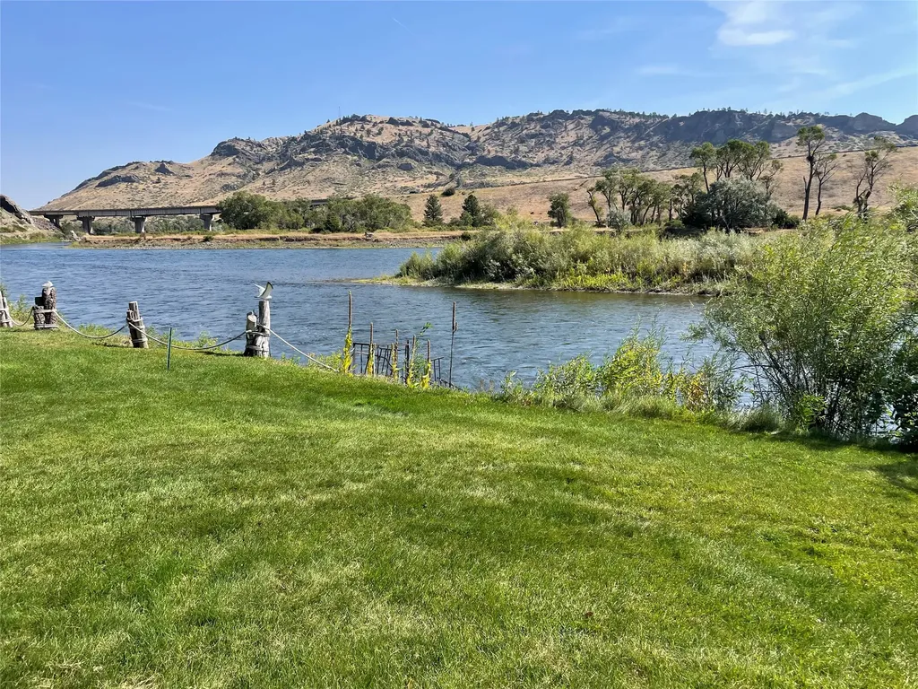 73 Seibold Lane Cascade MT 59421
