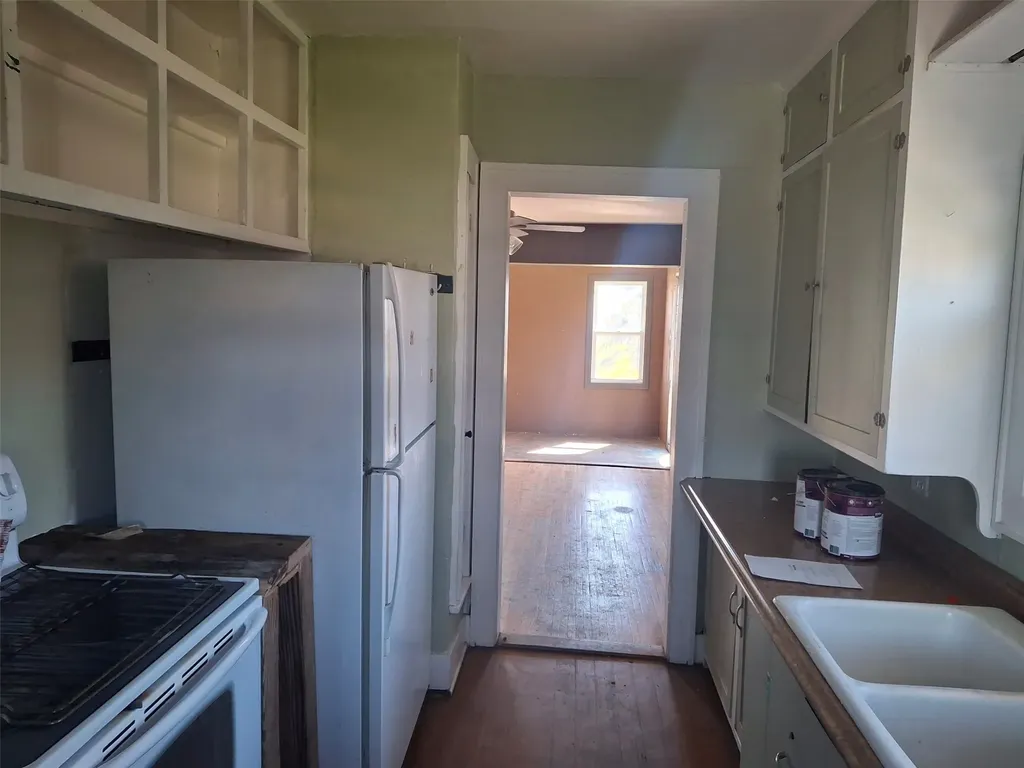 208 3rd Avenue NE Dutton MT 59433