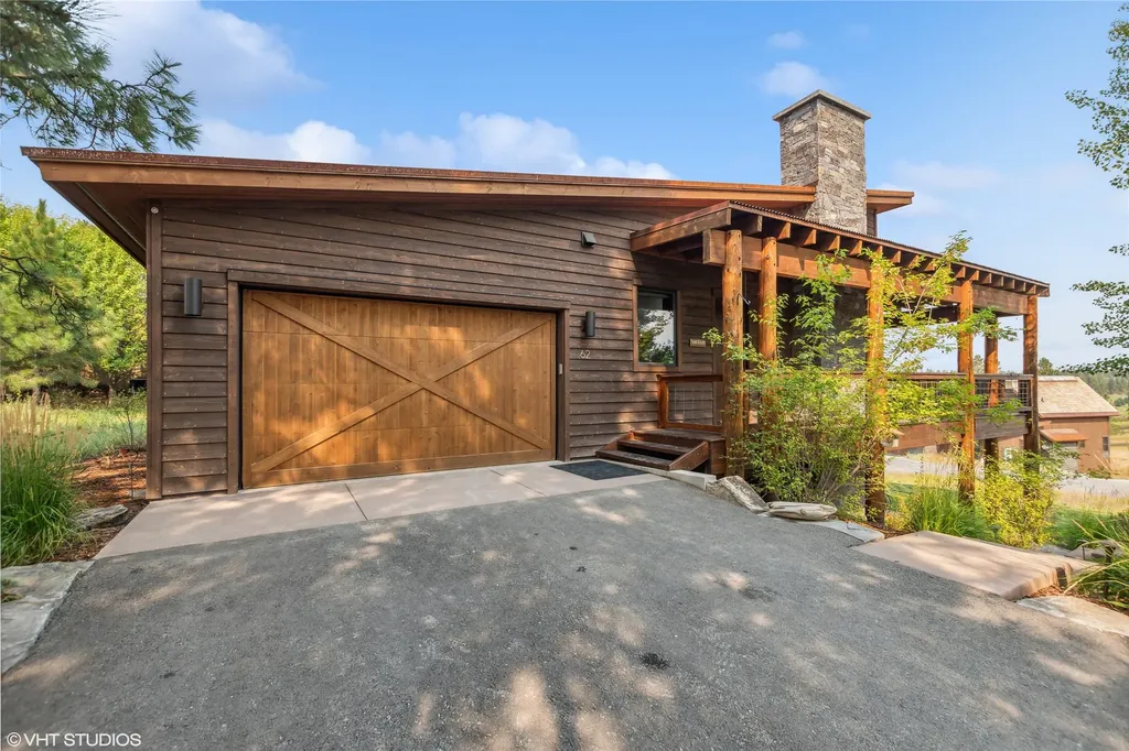 62 Wilderness Lodge Road Eureka MT 59917
