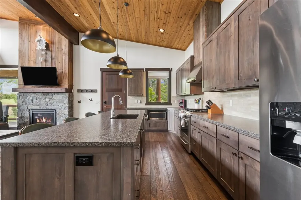 62 Wilderness Lodge Road Eureka MT 59917