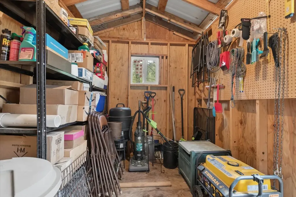 855 Hunter Lane Columbia Falls MT 59912
