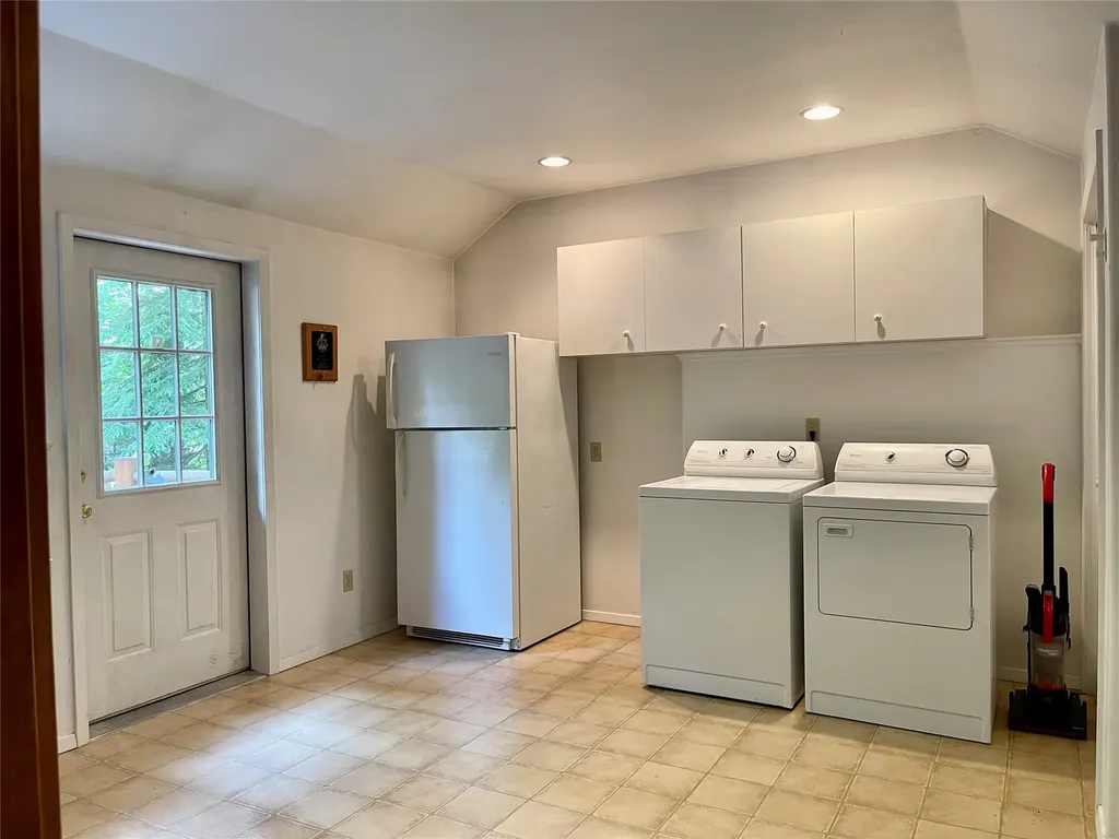 29189 S Ferndale Drive Bigfork MT 59911
